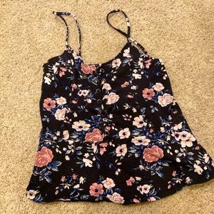 Floral Print Criss Cross Crop Top